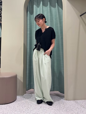 「Jena espace merveilleux(ジェナ エスパスメルヴェイユ)のタックイージーパンツ(その他パンツ、グリーン系)」を使った、たむさん(レディース・155cm)の夏コーディネート