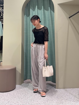 「Jena espace merveilleux(ジェナ エスパスメルヴェイユ)のタックイージーパンツ(その他パンツ、グレー系)」を使った、たむさん(レディース・155cm)の夏コーディネート