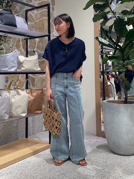 「Jena espace merveilleux(ジェナ エスパスメルヴェイユ)の【お気に入り件数1万人突破!】ビッグ変形Tシャツ(Tシャツ/カットソー、ブルー系)」を使った、たむさん(レディース・155cm)の春コーディネート