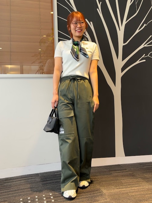 LACOSTE（ラコステ） ワイドパンツ パンツ アシンメトリー ワイド