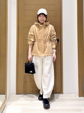 「HEREIAM（ヘレイアム）のアイテム」を使った、momokaさん（レディース・159cm）の冬コーディネート