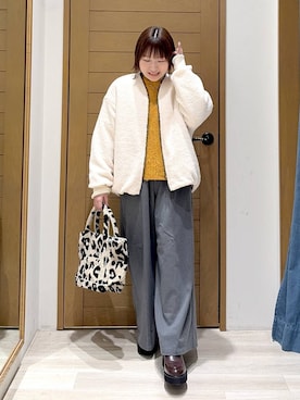 「BAYFLOW（ベイフロー）の裏起毛ワイドイージーパンツ（その他パンツ）」を使った、momokaさん（レディース・159cm・30代）の秋コーディネート