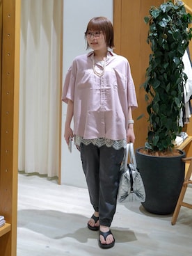 「BAYFLOW（ベイフロー）のアイテム（パンツ）」を使った、momokaさん（レディース・159cm）の春コーディネート
