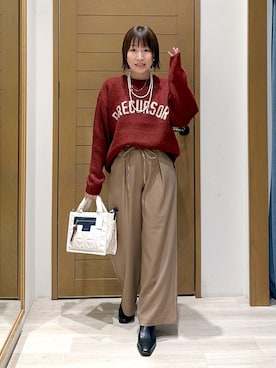 「BAYFLOW（ベイフロー）のアイテム（ショルダーバッグ）」を使った、momokaさん（レディース・159cm）の秋コーディネート
