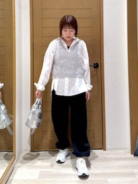 「HEREIAM（ヘレイアム）のアイテム（パンツ）」を使った、momokaさん（レディース・159cm）の秋コーディネート