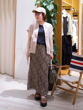 「BAYFLOW（ベイフロー）のランダムプリーツスカート（スカート、その他）」を使った、momokaさん（レディース・159cm）の夏コーディネート