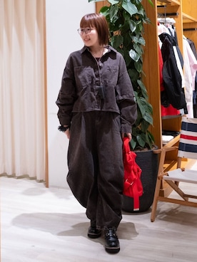 「HEREIAM（ヘレイアム）のアイテム」を使った、momokaさん（レディース・159cm）の秋コーディネート