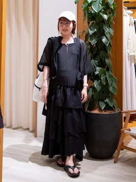 「HEREIAM（ヘレイアム）のアイテム」を使った、momokaさん（レディース・159cm）の夏コーディネート