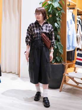「HEREIAM（ヘレイアム）のアイテム」を使った、momokaさん（レディース・159cm）の夏コーディネート