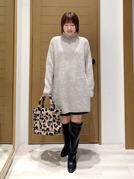 「アイテム（チュニック）」を使った、momokaさん（レディース・159cm）の秋コーディネート