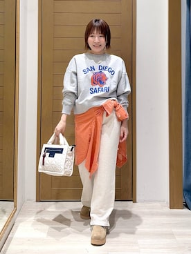 「アイテム（スリッポン）」を使った、momokaさん（レディース・159cm・30代）の秋コーディネート