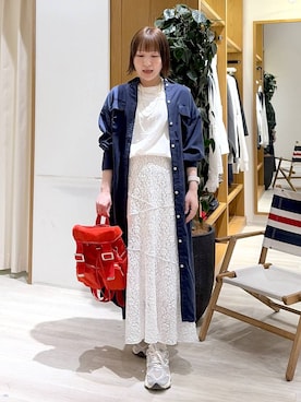 「LOWRYS FARM（ローリーズファーム）のパールタレンネックレス　249411（ネックレス、ホワイト系）」を使った、momokaさん（レディース・159cm）の春コーディネート