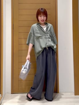 「OOFOS（ウーフォス）のアイテム」を使った、momokaさん（レディース・159cm）の夏コーディネート