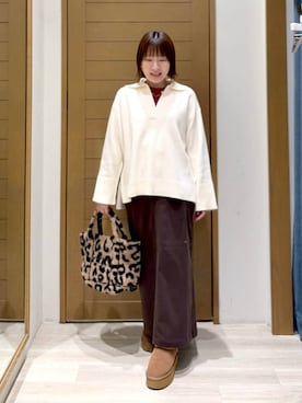 「アイテム（シューズ、イエロー系）」を使った、momokaさん（レディース・159cm）の冬コーディネート