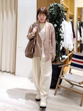 「BAYFLOW（ベイフロー）のアイテム（パンツ）」を使った、momokaさん（レディース・159cm）の春コーディネート