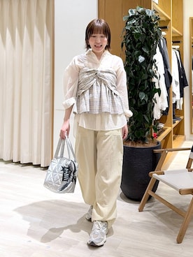 「BAYFLOW（ベイフロー）のアイテム（パンツ）」を使った、momokaさん（レディース・159cm）の春コーディネート