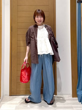 「HEREIAM（ヘレイアム）のアイテム（バッグ）」を使った、momokaさん（レディース・159cm）の夏コーディネート