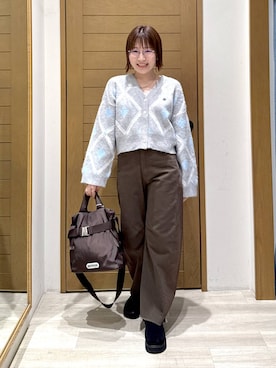 「アイテム（スリッポン）」を使った、momokaさん（レディース・159cm・30代）の秋コーディネート