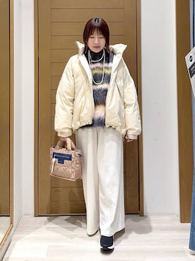 「BAYFLOW（ベイフロー）のアイテム（パンツ）」を使った、momokaさん（レディース・159cm）の冬コーディネート