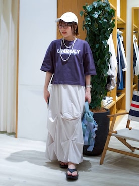 「HEREIAM（ヘレイアム）のアイテム」を使った、momokaさん（レディース・159cm）の春コーディネート