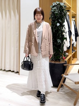 「LOWRYS FARM（ローリーズファーム）のパールタレンネックレス　249411（ネックレス、ホワイト系）」を使った、momokaさん（レディース・159cm）の春コーディネート