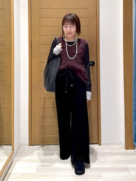 「アイテム（スリッポン）」を使った、momokaさん（レディース・159cm）の秋コーディネート