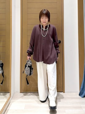 「HEREIAM（ヘレイアム）のアイテム（パンツ）」を使った、momokaさん（レディース・159cm）の秋コーディネート