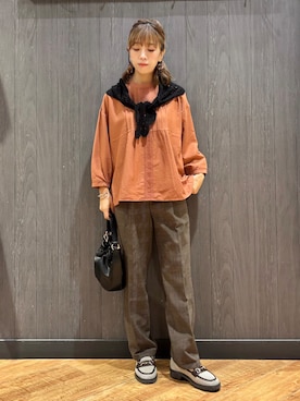 「SHOO・LA・RUE（シューラルー）のアイテム（その他パンツ）」を使った、meiさん（レディース・153cm）の秋コーディネート