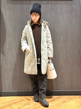 「SHOO・LA・RUE（シューラルー）のアイテム（ニットキャップ/ビーニー）」を使った、meiさん（レディース・153cm）の秋コーディネート