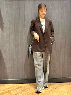 「SHOO・LA・RUE（シューラルー）のアイテム（Tシャツ/カットソー）」を使った、meiさん（レディース・153cm）の秋コーディネート