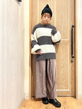 「SHOO・LA・RUE（シューラルー）のアイテム（ニットキャップ/ビーニー）」を使った、meiさん（レディース・153cm）の冬コーディネート