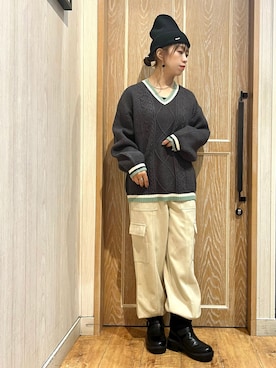 「SHOO・LA・RUE（シューラルー）のアイテム（ニットキャップ/ビーニー）」を使った、meiさん（レディース・153cm）の秋コーディネート