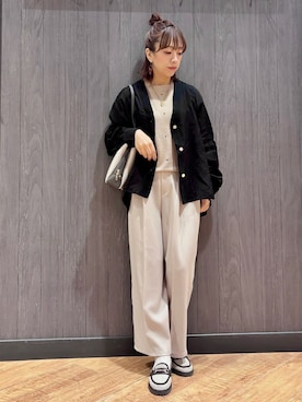 「SHOO・LA・RUE（シューラルー）の【S-LL/体型カバー】Aラインで身体のラインを拾いにくい シアーシャツカーディガン（シャツ/ブラウス、ブラック系）」を使った、meiさん（レディース・153cm）の春コーディネート