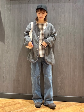 「SHOO・LA・RUE（シューラルー）のラインジャカード細見え！ Vネックカーディガン（カーディガン/ボレロ、グレー系）」を使った、meiさん（レディース・153cm）の秋コーディネート