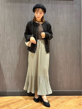 「SHOO・LA・RUE（シューラルー）の【軽量】ふわっと軽いフラップショルダーバッグ（ショルダーバッグ）」を使った、meiさん（レディース・153cm）の秋コーディネート