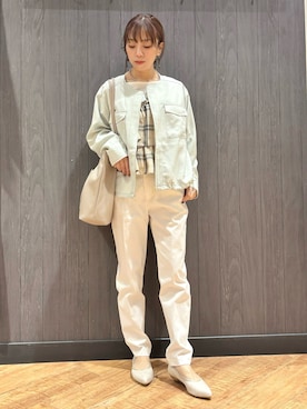「SHOO・LA・RUE（シューラルー）の【S-LL】デイリーにも、通勤にも。フラップポケットノーカラーブルゾン（ブルゾン、グリーン系）」を使った、meiさん（レディース・153cm）の春コーディネート