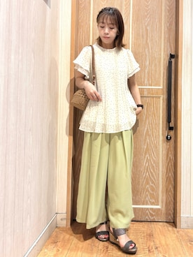 「ガウチョパンツ」｜「アイテム（ホワイト系）」を使った、meiさん（レディース・153cm）の夏コーディネート