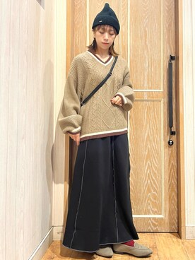 「SHOO・LA・RUE（シューラルー）のアイテム（ニットキャップ/ビーニー）」を使った、meiさん（レディース・153cm）の秋コーディネート