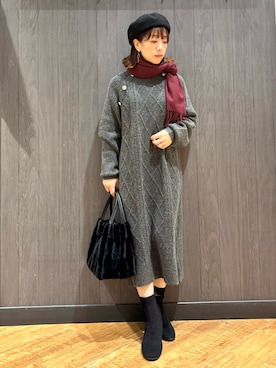 「アイテム（ストール/ショール）」を使った、meiさん（レディース・153cm）の秋コーディネート