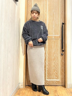 「SHOO・LA・RUE（シューラルー）のアイテム（ニットキャップ/ビーニー）」を使った、meiさん（レディース・153cm）の冬コーディネート