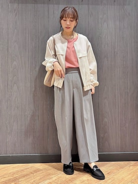 「SHOO・LA・RUE（シューラルー）の【S-LL】裾のフリルが大人かわいい　ドロストノーカラーブルゾン（ブルゾン、ベージュ系）」を使った、meiさん（レディース・153cm）の春コーディネート