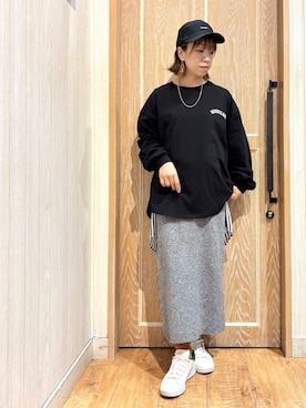 「ナロースカート」｜「アイテム（キャップ）」を使った、meiさん（レディース・153cm）の春コーディネート