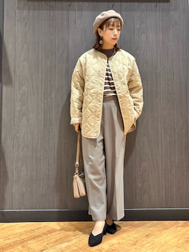 「SHOO・LA・RUE（シューラルー）の【軽量】ふわっと軽いフラップショルダーバッグ（ショルダーバッグ）」を使った、meiさん（レディース・153cm）の秋コーディネート