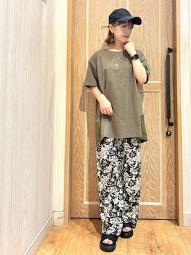 「アイテム（チュニック）」を使った、meiさん（レディース・153cm）の夏コーディネート