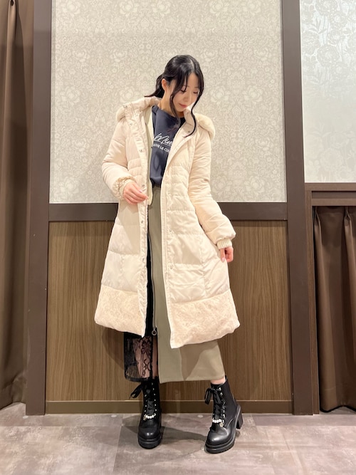 axes femme イオンモール幕張新都心店ぽんずさんのダウンジャケット