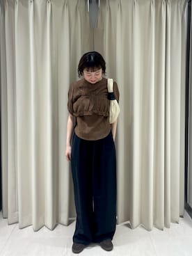 「KBF（ケイビーエフ）のブラトップビスチェSETブラウス（シャツ/ブラウス、ブラウン系）」を使った、ゆうりさん（レディース・158cm）の春コーディネート