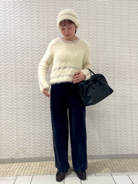 「アイテム（ニットキャップ/ビーニー、ホワイト系）」を使った、ゆうりさん（レディース・158cm）の冬コーディネート