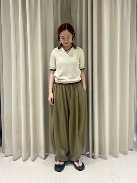「KBF（ケイビーエフ）のWIDEレッグシアーイージーパンツ（その他パンツ、グリーン系）」を使った、ゆうりさん（レディース・158cm）の夏コーディネート