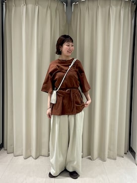 「KBF（ケイビーエフ）のビスチェデザインBIGボーダーTEE（Tシャツ/カットソー、ブラウン系）」を使った、ゆうりさん（レディース・158cm）の春コーディネート