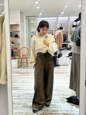 「mystic（ミスティック）のアイテム（スラックス）」を使った、nanaさん（レディース・161cm）の冬コーディネート